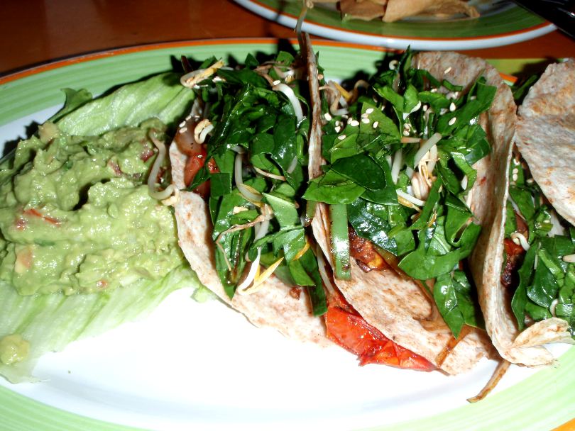 100% Naturalin kasvistacot.