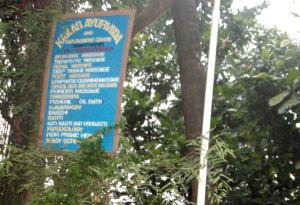 Kailas Ayurvedan kyltti Bhakti Kutirissa. 