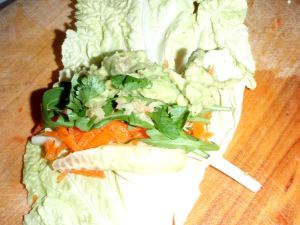 kiinankaalikääryle ennen rullaamista