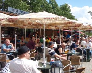 Suomi on parhaimmillaan torikahvioista katsottuna. 