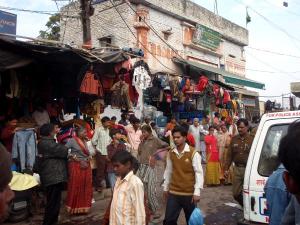 Vanhan Delhin katunäkymää, kylmällä ilmalla talvella Jaipurissa saattaisi ehkä näyttää jossain tältä. 