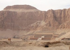 Hatsepsutin temppeli.