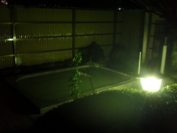 Tunnelmallinen kuumavesiallas Fuji Hakone Guest Housessa. 