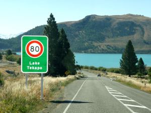 Lake Tekapo vähän ennen Mount Cookia. 