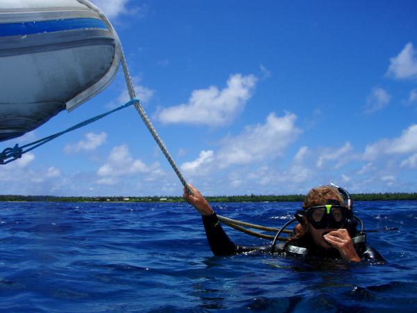 Sukeltaminen muutaman hengen ryhmässä Ha´apailla oli kiireetöntä. 