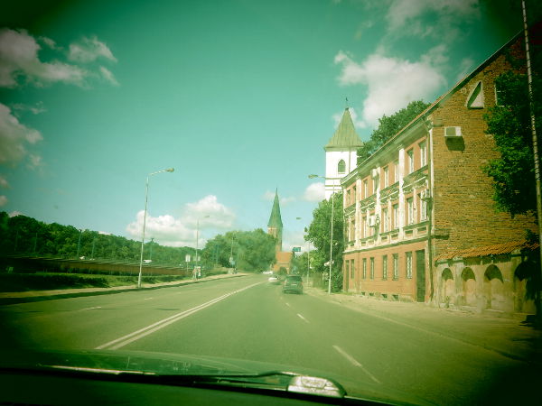 Matkalla pois Kaunasista. 