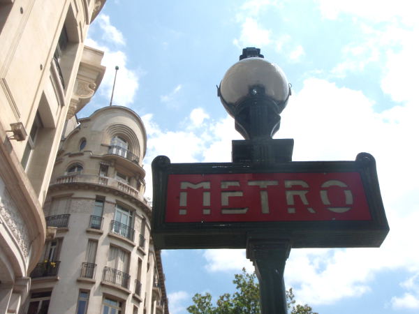 Pariisin metron kyltti