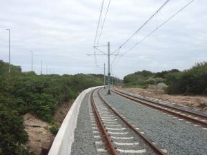 Belgian rannikolla kulkee rata, jota pitkin olisi päässyt lähekkäin sijaitseviin rantakyliin. 