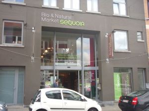 Luomukauppa Stockelissa. 