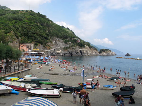 Uimarantaa Monterossossa. 