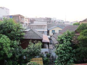 Näkymä Rambutri Villagen hotellihuoneestani. 