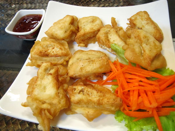 Ankeat friteeratut tofut. 