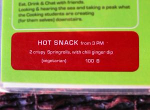 Maistelumenun lisäksi Time for Lime tarjoaa kasviskevätkääryleitä. 