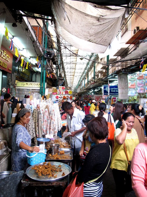 Chinatownin kauppakujia. 