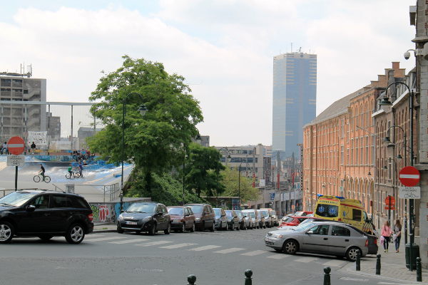 alamäki ja skeittipuisto