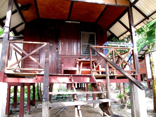 Sea Breezen bungalowini terassi.