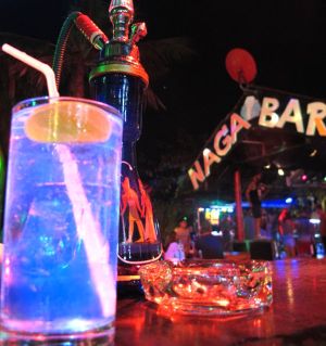 GT ja shiisha Naga Barissa. 