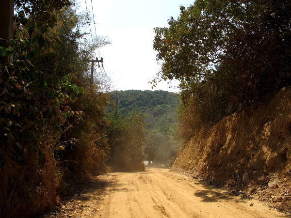 tie koh sametin eteläsuuntaan