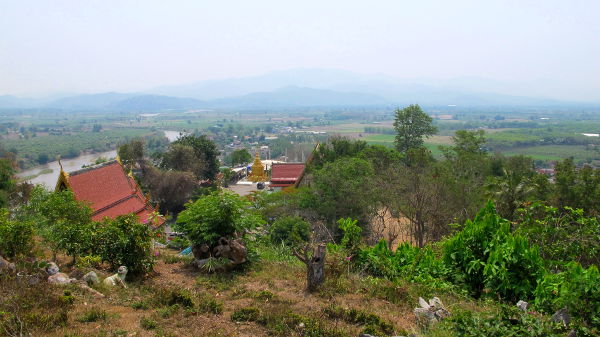 Tämä maisema Tha Thonista Pohjois-Thaimaasta voisi edustaa jonkinlaista ihannekuvaa lannamaisemasta. 