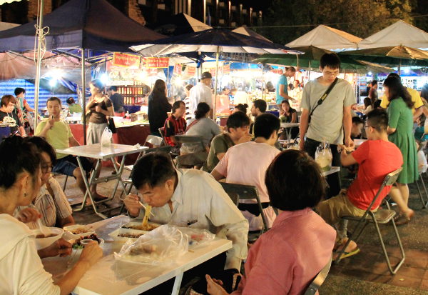 Thapae Gaten ruokatori. 