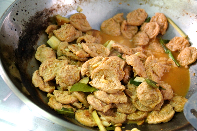 Valmiit soijapalat. Annoin nesteiden haihtua. 