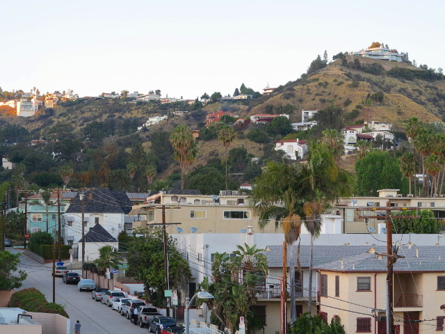 Näkymää kukkuloille.