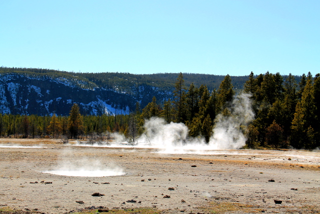 höyryävä kenttä_9