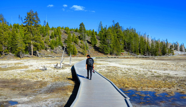 polku yellowstonessa_26