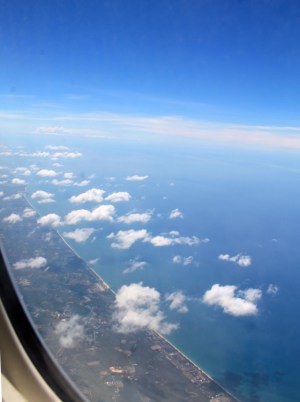 Andamaanien meren rantaviivaa.