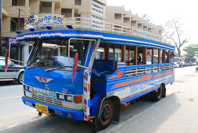 Phuketin paikallisbussi. 