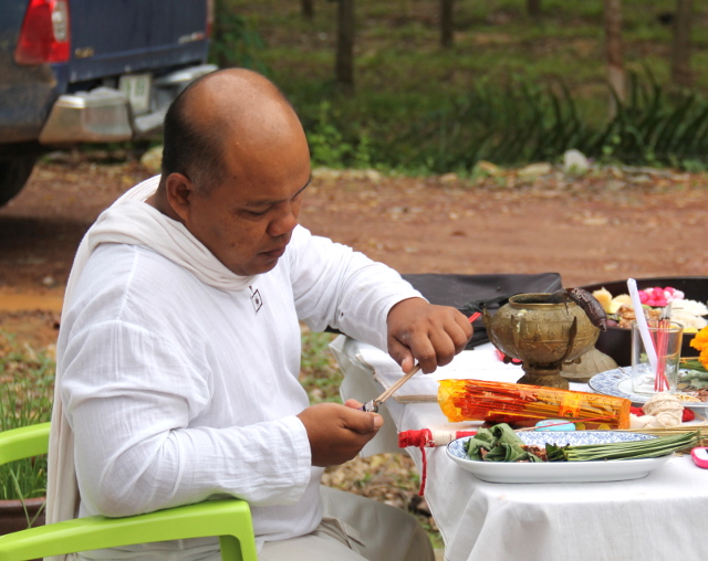 suitsukkeiden sytytys