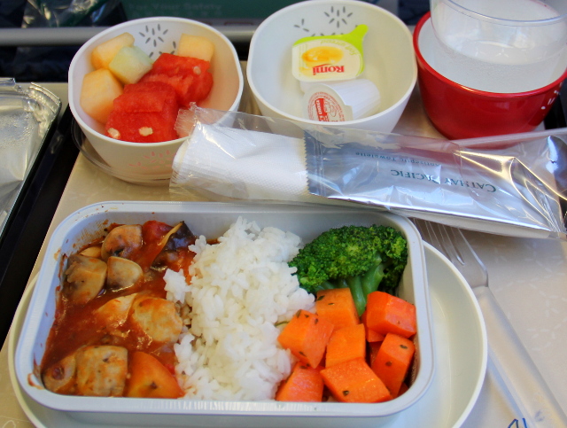 Cathay Pacificin kasvisruoat välillä Hongkong - Bangkok (2014). 