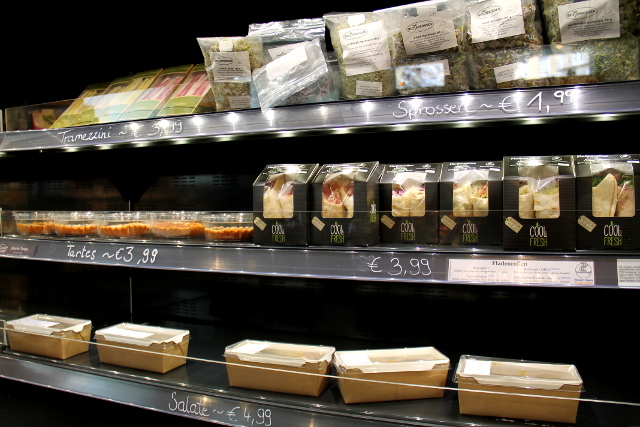 Veganzin take away -ruokia. 