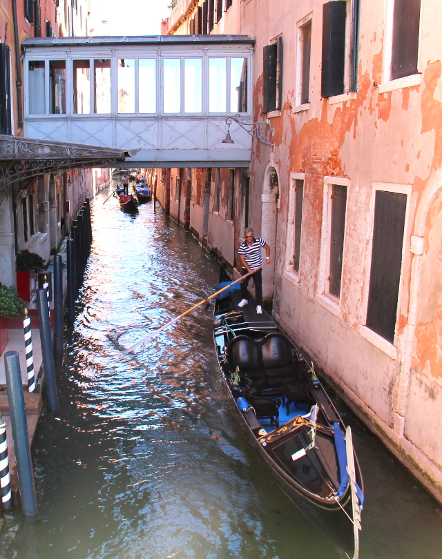 silta ja gondoli venetsiassa