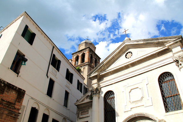 venetsian rakennuksia