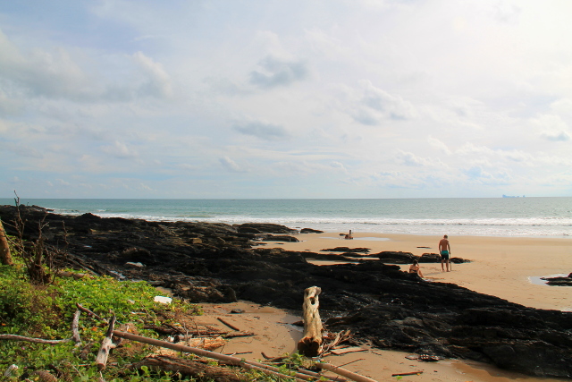 Kantiang Bayn eteläpää. 