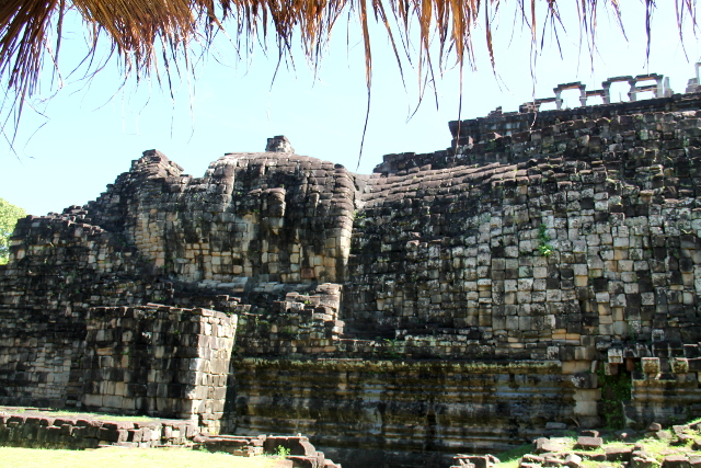 baphuonin-kasvomuuri