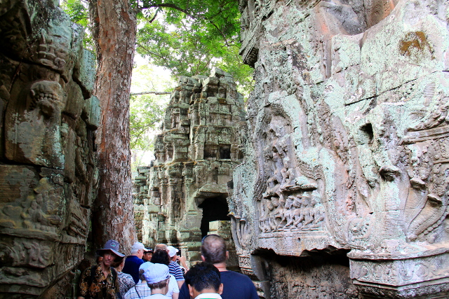 kapea-kaytava-ta-prohmilla