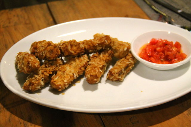 Munakoisotempura. Oli ihan jännä että pinnalla oli riisiä. 