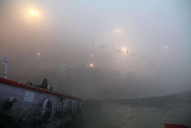 Dashashwamedh ghat aamusumussa.